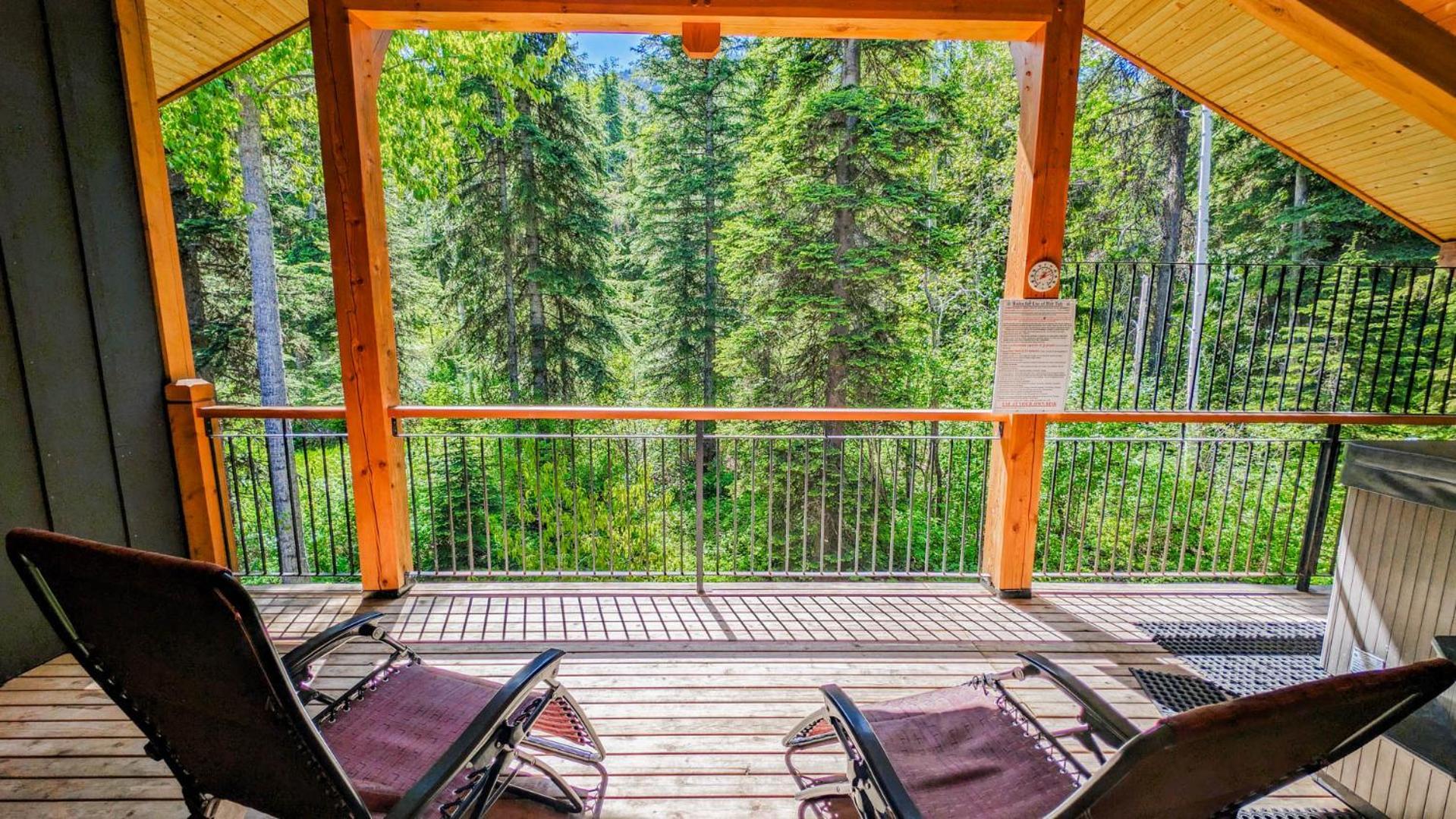 Lush Mountain Accommodations Голден Номер фото